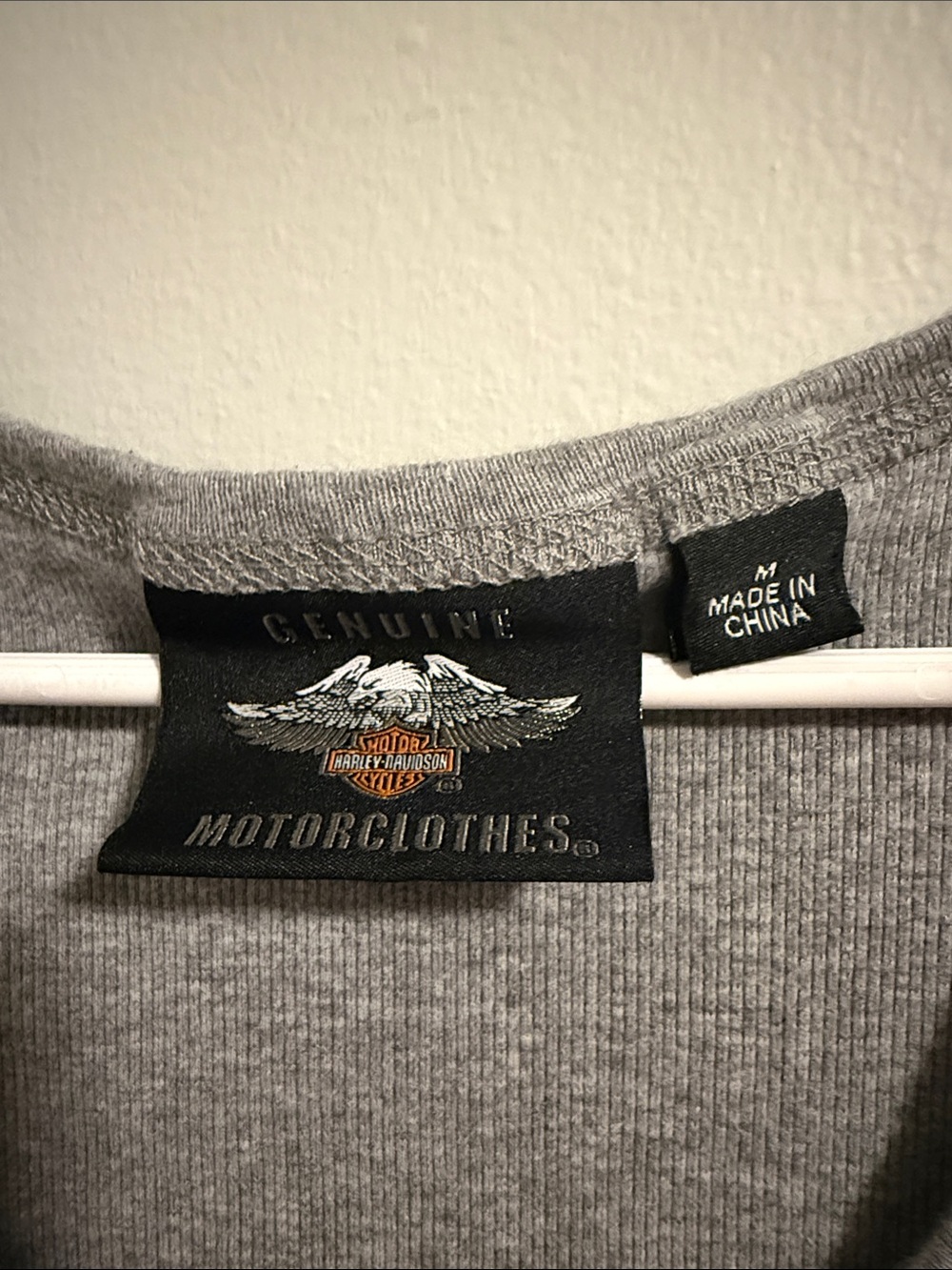 Tank Top Labeled as Accessory - Picture 3 of 3